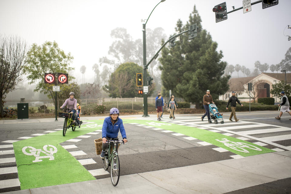 People walking, biking at an intersection in San Luis Obispo